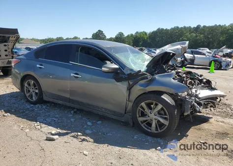 2014 Nissan Altima 2.5 из США, поврежденный, VIN 1N4AL3AP4EN221450